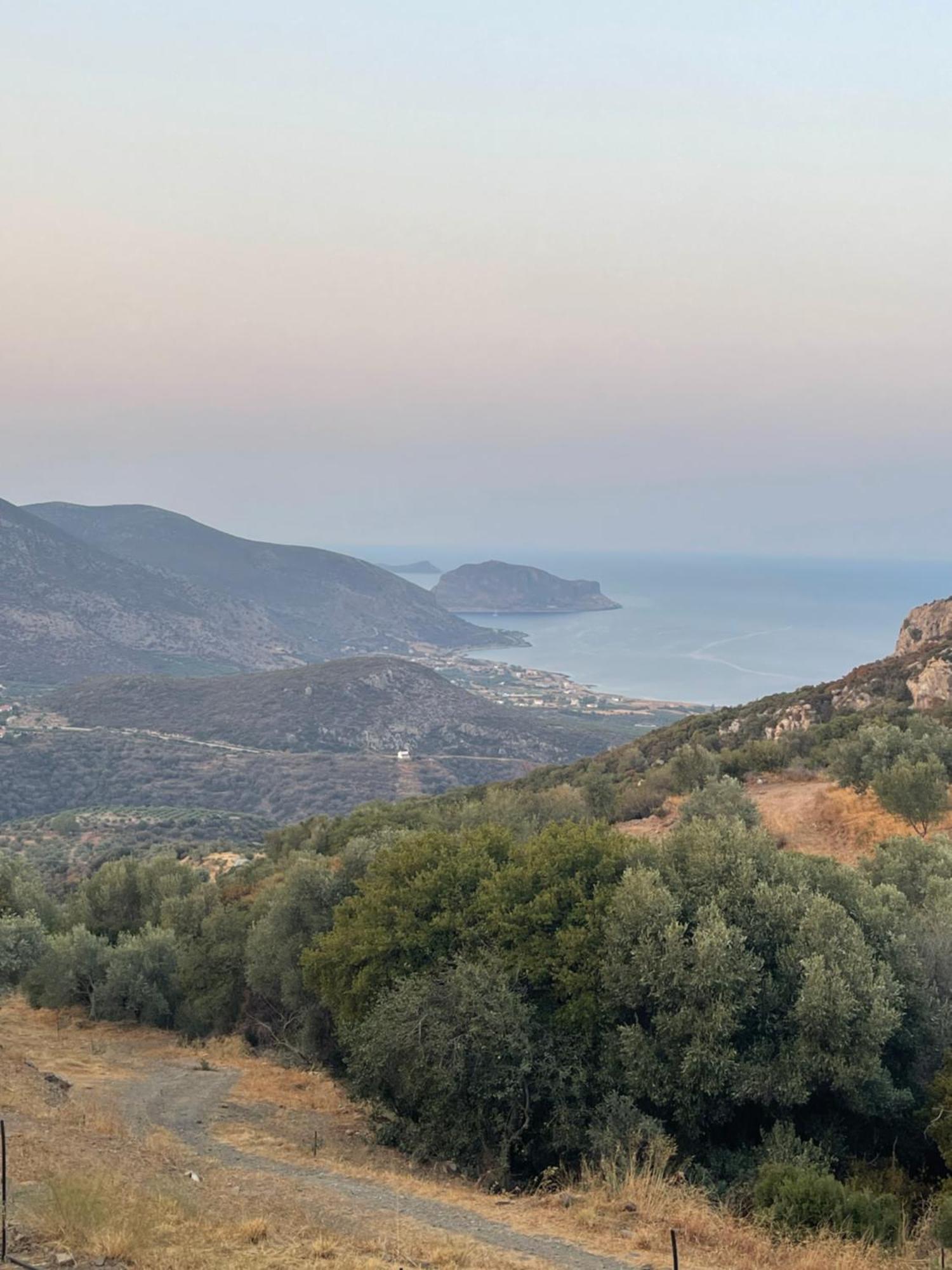 Guesthousekamara Monemvasia Bagian luar foto